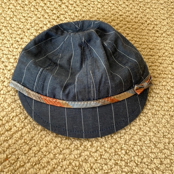 Girls adorable little hat from sand castle kids one size fits all